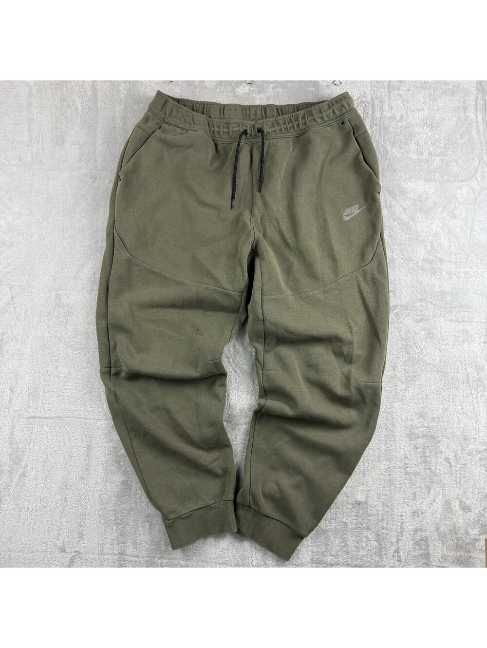 Nike Sportswear Tech Fleece Jogger Pants Olive Green MenXL Zip Pocket Streetwear